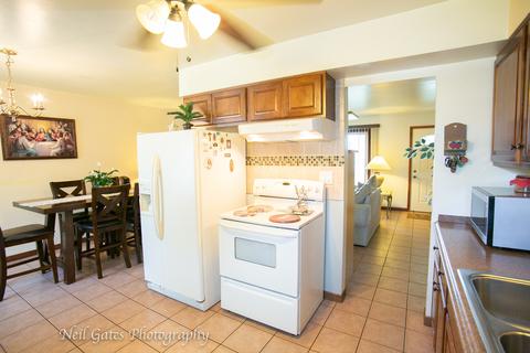 904 Greenview Dr, Aurora, IL 60505 photo 8