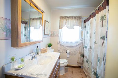 904 Greenview Dr, Aurora, IL 60505 photo 7