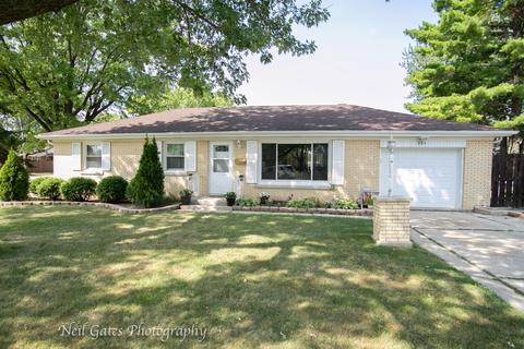 904 Greenview Dr, Aurora, IL 60505 photo 5