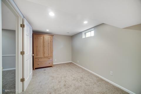 810 Pick St, Wheaton, IL 60187 photo 16