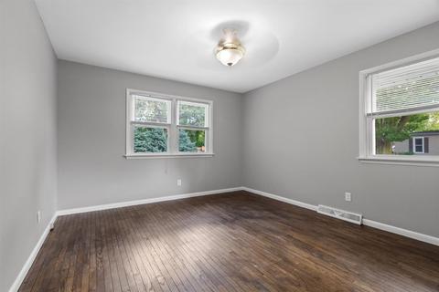 318 S Grove St, Normal, IL 61761 photo 5