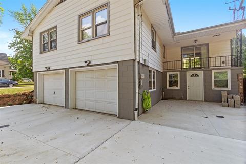 318 S Grove St, Normal, IL 61761 photo 9
