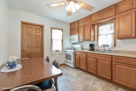 523 Mohawk St, Joliet, IL 60432 photo 5