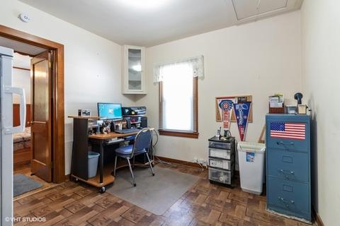 523 Mohawk St, Joliet, IL 60432 photo 9