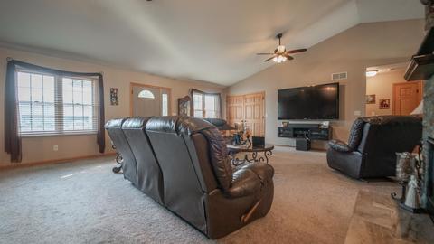 2865 River Bend Dr, Kankakee, IL 60901 photo 3