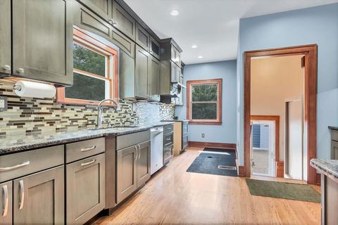 2553 Indiana Ave, Lansing, IL 60438 photo 19
