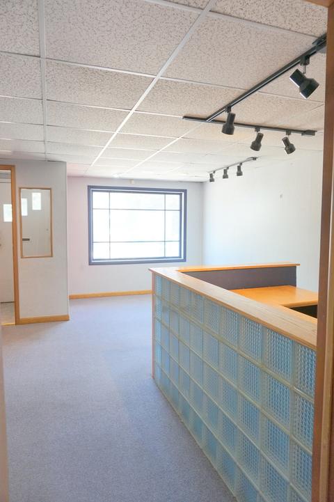 914 Plainfield Rd, Joliet, IL 60435 photo 5
