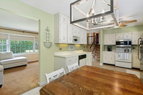 9 N711 Tipi Ln, Elgin, IL 60124 photo 9