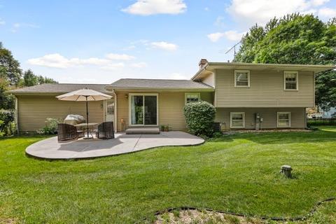 9 N711 Tipi Ln, Elgin, IL 60124 photo 24