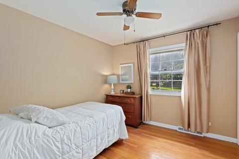 9 N711 Tipi Ln, Elgin, IL 60124 photo 13