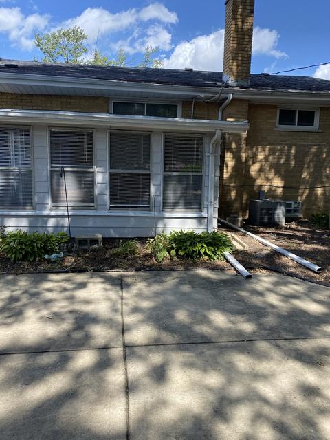 4840 Sunnyside Dr, Hillside, IL 60162 photo 9