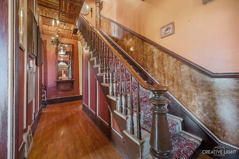 704 N Spring St, Elgin, IL 60120 photo 7