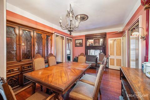 704 N Spring St, Elgin, IL 60120 photo 9