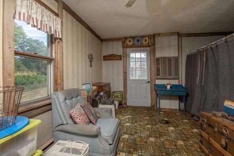 4464 River Rd, Cherry Valley, IL 61016 photo 12