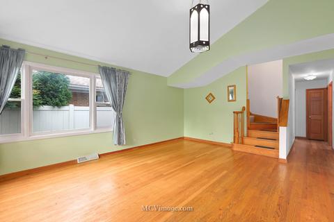 829 Midway Rd, Northbrook, IL 60062 photo 4