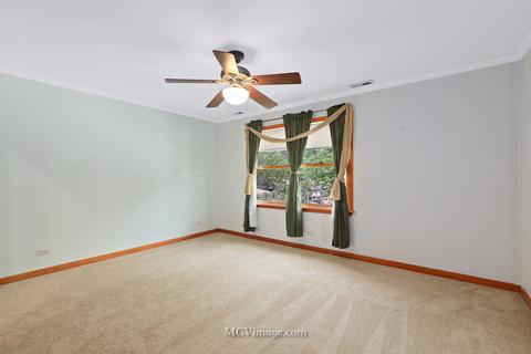 829 Midway Rd, Northbrook, IL 60062 photo 17
