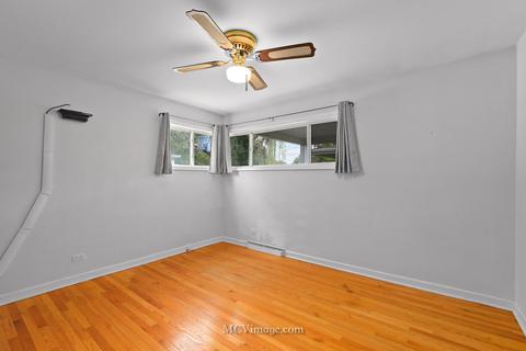 829 Midway Rd, Northbrook, IL 60062 photo 12