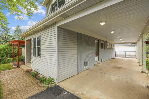 829 Midway Rd, Northbrook, IL 60062 photo 3