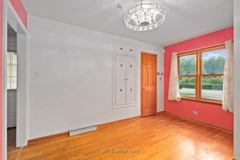 829 Midway Rd, Northbrook, IL 60062 photo 9