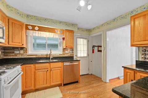829 Midway Rd, Northbrook, IL 60062 photo 6