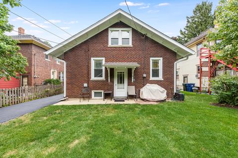 139 N Wright St, Naperville, IL 60540 photo 24