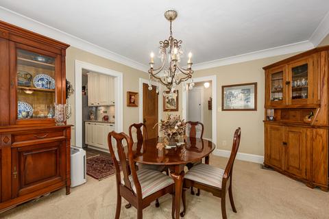 139 N Wright St, Naperville, IL 60540 photo 8