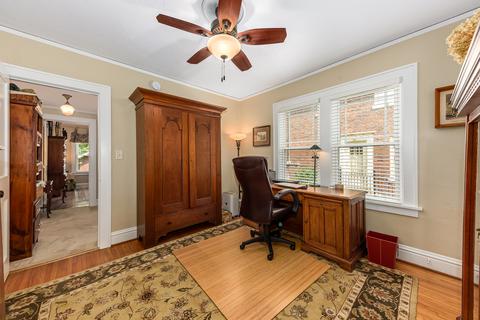 139 N Wright St, Naperville, IL 60540 photo 9