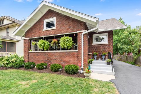 139 N Wright St, Naperville, IL 60540 photo 1