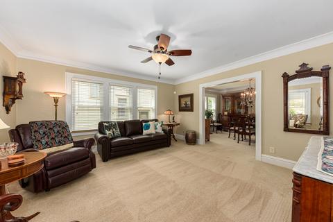 139 N Wright St, Naperville, IL 60540 photo 4
