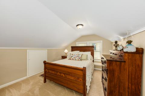 139 N Wright St, Naperville, IL 60540 photo 17