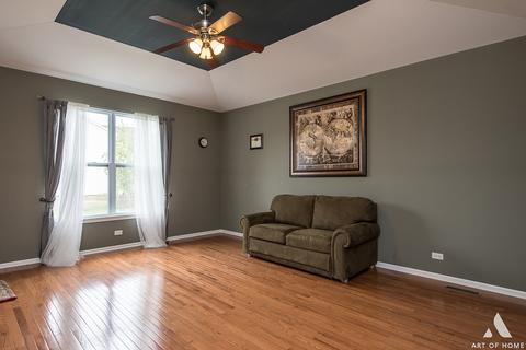 5834 Red Oak Dr, Hoffman Estates, IL 60192 photo 10