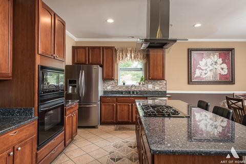 5834 Red Oak Dr, Hoffman Estates, IL 60192 photo 5