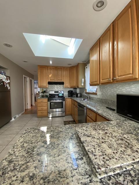 7502 Lorel Ave, Burbank, IL 60459 photo 7