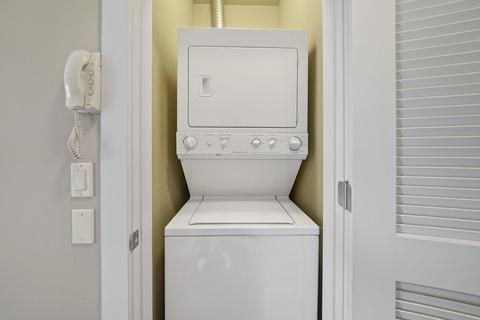 207 E 31st St #2F, Chicago, IL 60616 photo 9