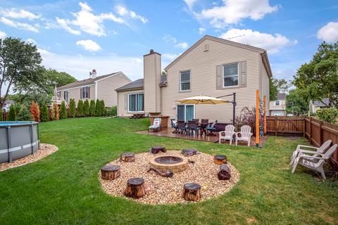 225 Burnside Cir, Bartlett, IL 60103 photo 23