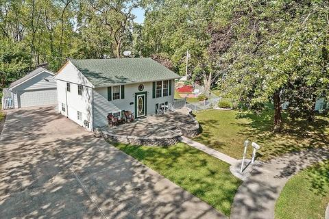 223 Carol Ct, Steger, IL 60475 photo 2