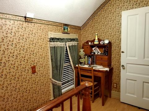 327 E Washington St, Ottawa, IL 61350 photo 13