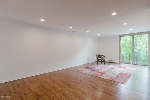1484 E 56th St, Chicago, IL 60637 photo 8