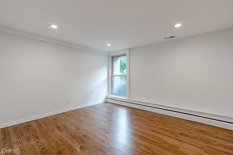 1484 E 56th St, Chicago, IL 60637 photo 6
