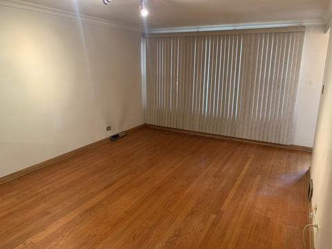 314 E 119th St, Chicago, IL 60628 photo 2