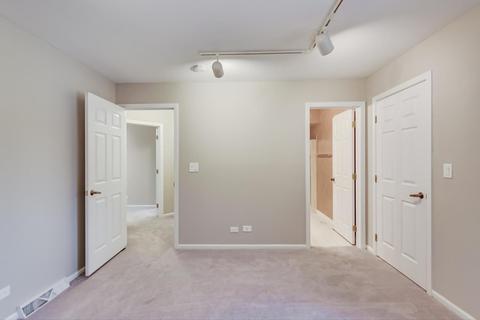 1743 Pebble Beach Dr, Hoffman Estates, IL 60169 photo 28