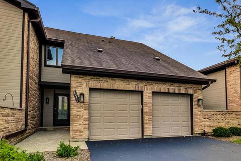 1743 Pebble Beach Dr, Hoffman Estates, IL 60169 photo 1