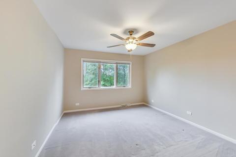 1743 Pebble Beach Dr, Hoffman Estates, IL 60169 photo 20