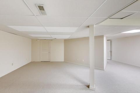1743 Pebble Beach Dr, Hoffman Estates, IL 60169 photo 35