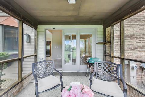 1743 Pebble Beach Dr, Hoffman Estates, IL 60169 photo 16