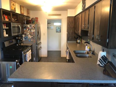 693 Mark Ave, Des Plaines, IL 60016 photo 4