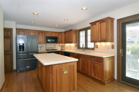 291 Gatewood Ln, Bartlett, IL 60103 photo 20