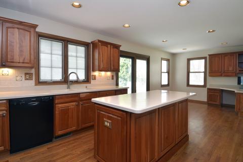 291 Gatewood Ln, Bartlett, IL 60103 photo 22