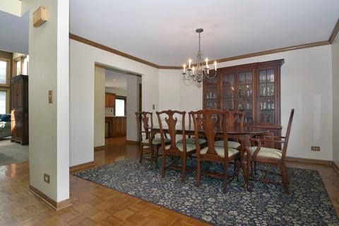 291 Gatewood Ln, Bartlett, IL 60103 photo 10
