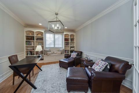 644 N Wright St, Naperville, IL 60563 photo 13
